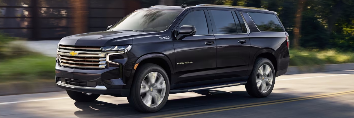 A Closer Look at the 2024 Chevy Suburban: Full-Size SUV Luxury and Power at Schoner Chevrolet
