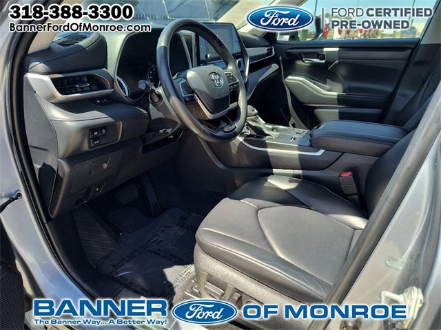 Used 2023 Toyota Highlander XLE with VIN 5TDKDRAH5PS006390 for sale in New Orleans, LA